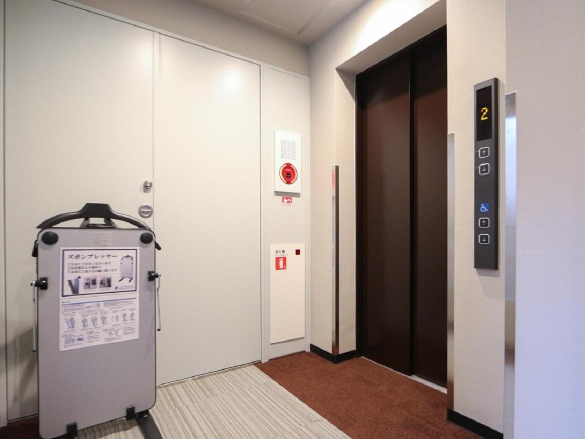 Hotel Livemax Ueno-Ekimae Токио Экстерьер фото